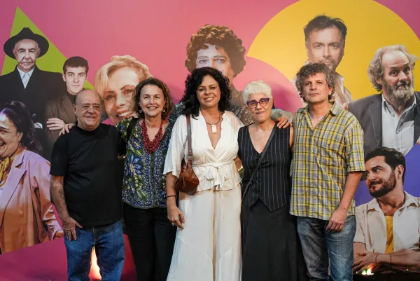 Como a MPB Acabou com a Minha Vida Amorosa, foto 7 de 45