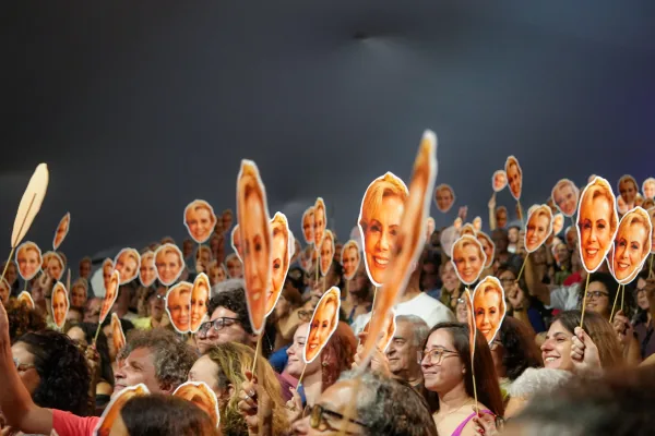 Mande Notícias do Mundo de Lá, foto 54 de 67